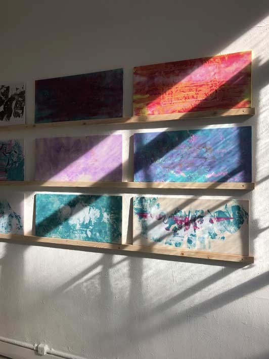Lea Roth, Trame-métamorphose (la suite), 2017-19, monotypes rehaussés de gouache et encres, 33.5 x 75 cm