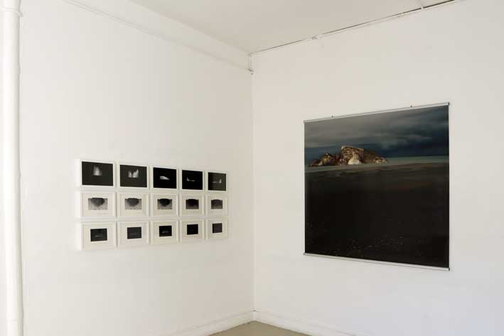 Jean-Pierre Brazs, L'hypothèse de l'île, vue de l'installation (2ème salle)