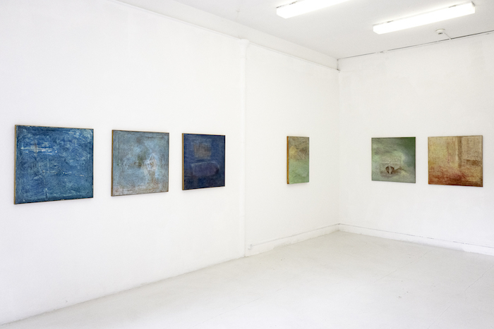 Vue générale de l'exposition de Sabine Pinget. Photo : Siripoj Chamroenvidhya