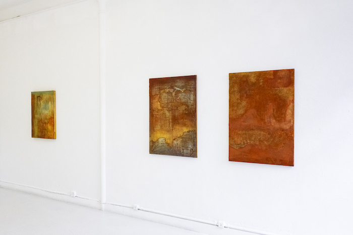 Vue générale de l'exposition de Sabine Pinget. Photo : Siripoj Chamroenvidhya