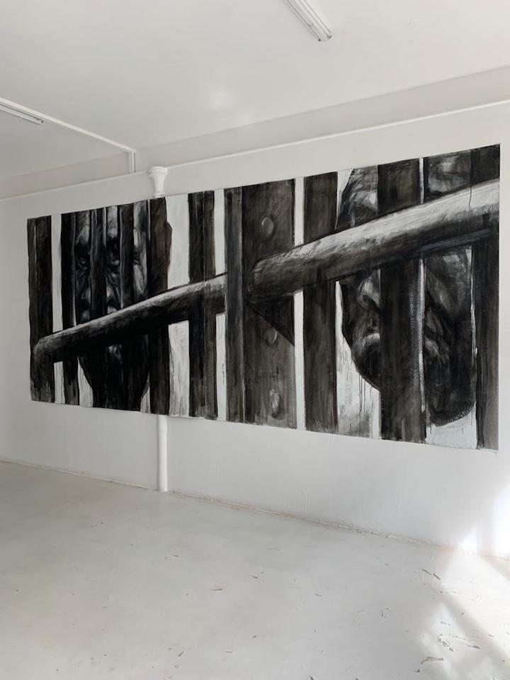 Compagnons de misère, 2018, acrylique et dispersion sur bâche, 500 x 214 cm